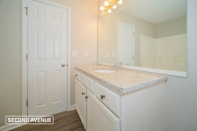 Building Photo - 135 Cactus Ln