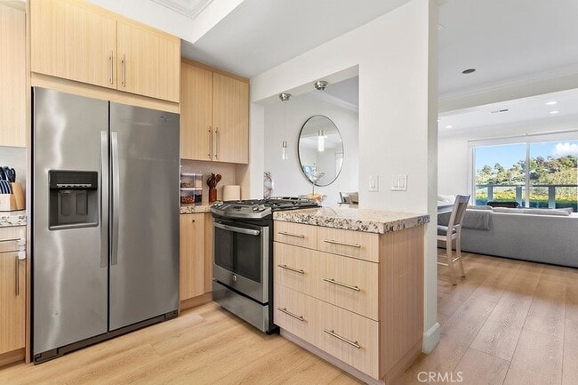 Building Photo - 30902 Clubhouse Drive Unit 26B