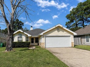 Building Photo - 1108 Post Oak Path