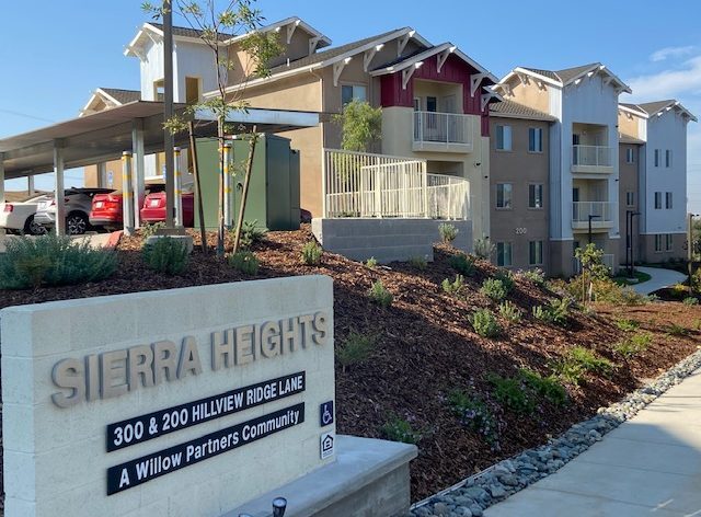 Primary Photo - Sierra Heights Apartments