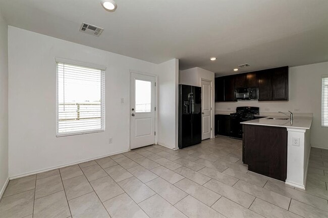 Foto del edificio - 10804 SW 23rd Pl