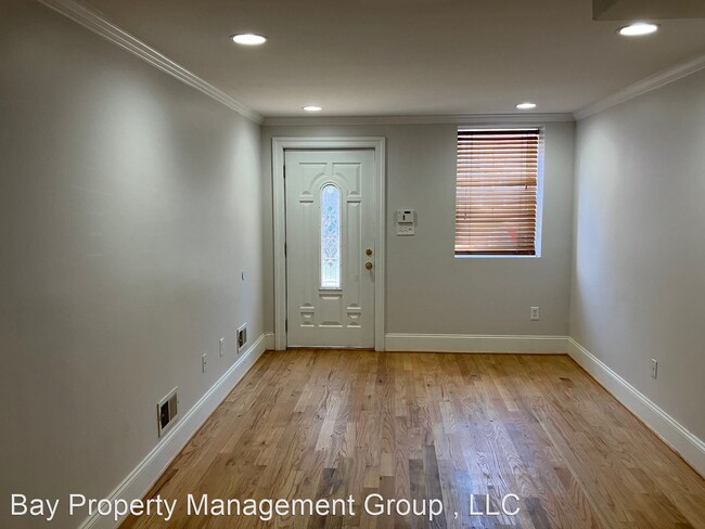 Building Photo - 3 br, 2.5 bath House - 104 S Regester St