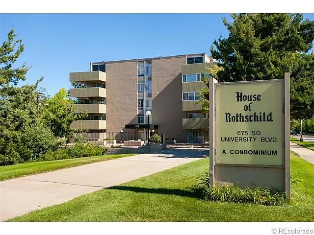 Foto del edificio - 675 S University Blvd