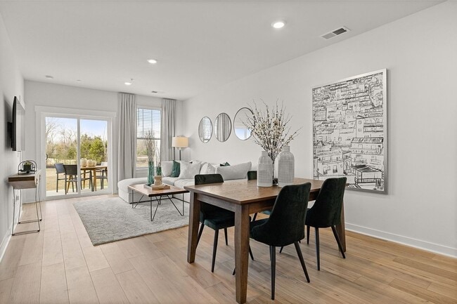 Building Photo - 452 Alcott Way