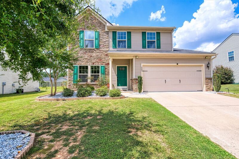 Primary Photo - 242 Creekside Way