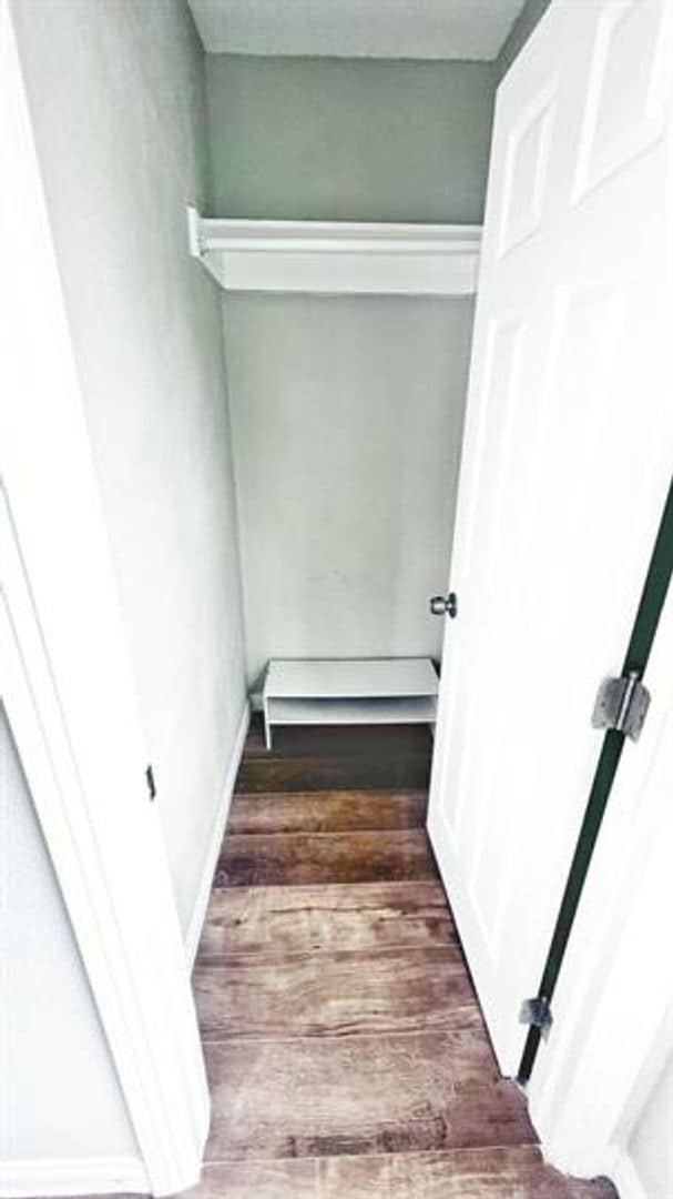 Building Photo - 759 N Caswell Ave