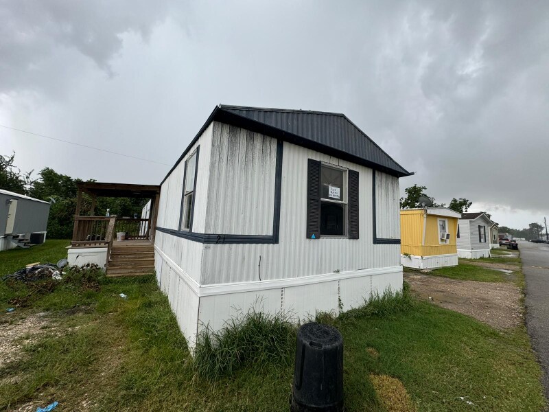 4200 W Cedar Bayou Lynchburg Rd, Baytown, TX 77521 House Rental in