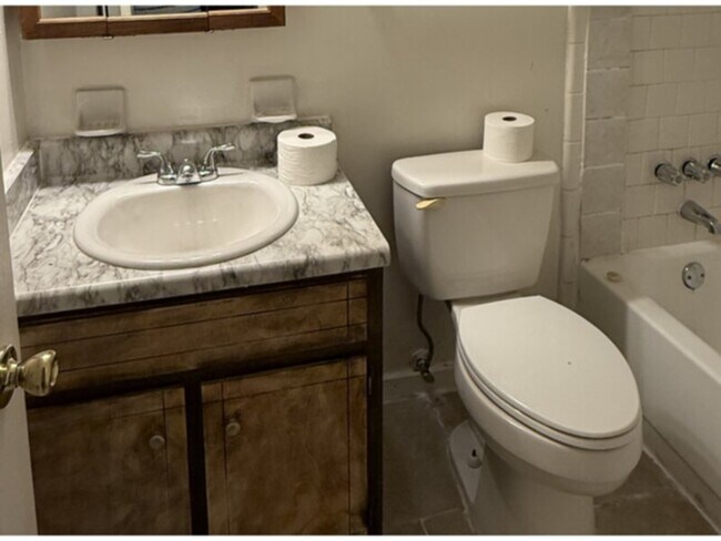 Foto del edificio - 3354 La Leyenda Ct