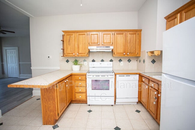 Photo - 21 N Lenola Rd House