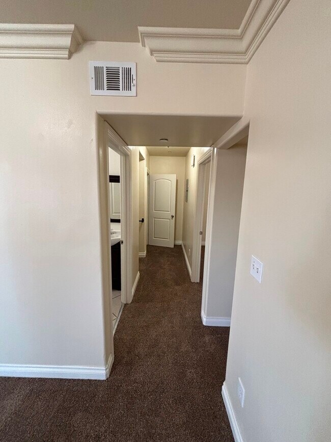 Foto del edificio - 147 E 105th St