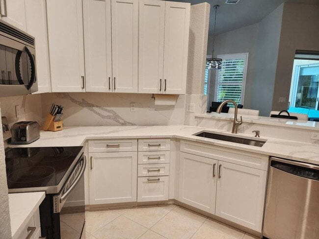 Foto del edificio - 2564 Sandy Cay