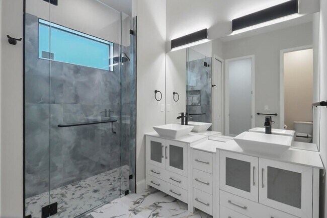 Foto del edificio - 850 SW Abingdon Ave