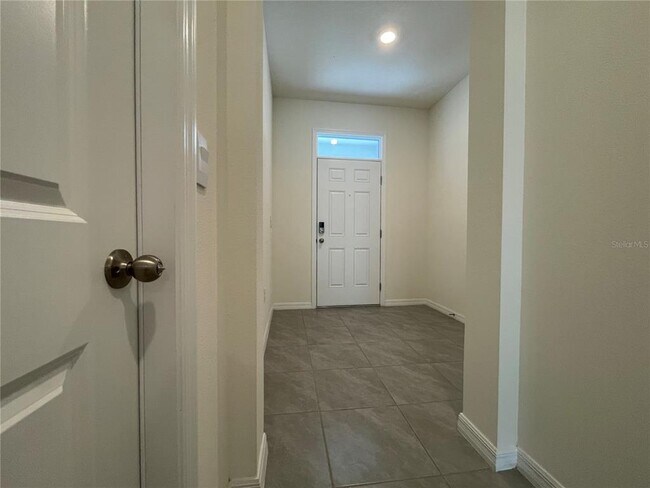 Foto del edificio - 33032 Frosted Clover Wy