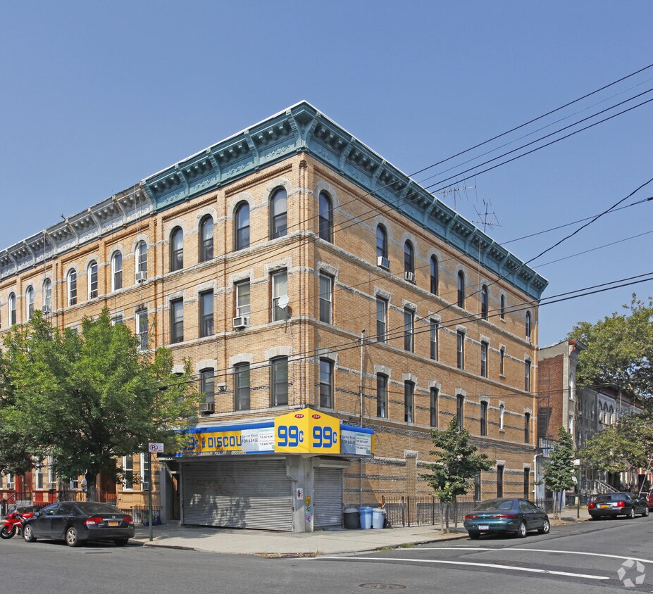 Primary Photo - 259 Saint Nicholas Ave