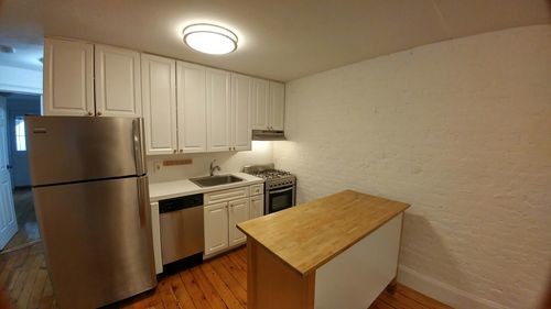 Primary Photo - 124 Berkeley Pl