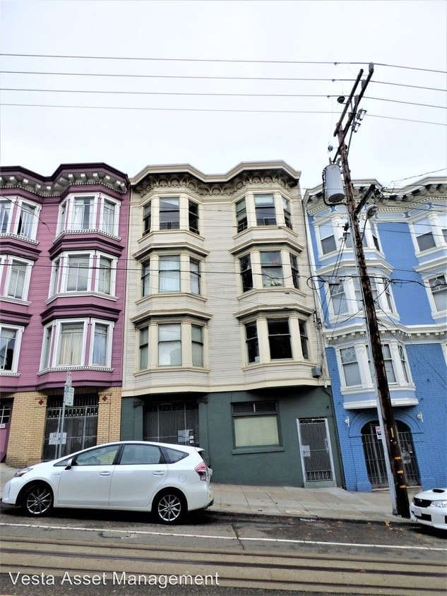 Primary Photo - 1140 Hyde St