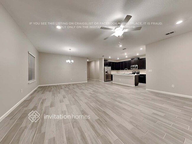 Building Photo - 9871 Lemon Grass Ln