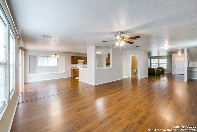 Foto del edificio - 7510 Dove Valley