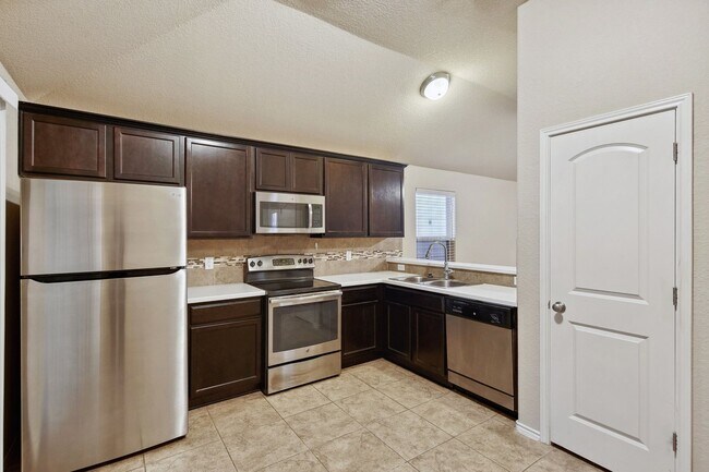 Foto del edificio - 3 Bedroom Single Family in San Antonio