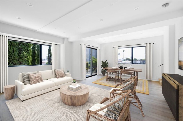 Foto del edificio - 4827 Oakwood Ave