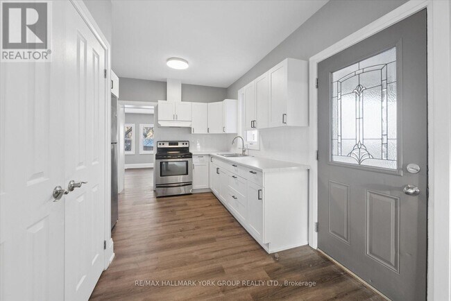 Photo du bâtiment - 16 Albert St N