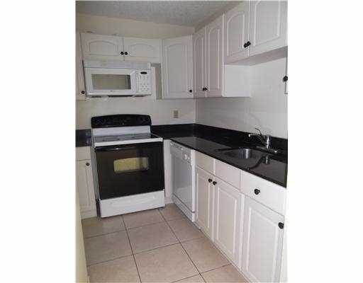 Foto del edificio - 13112 Glenmoor Dr