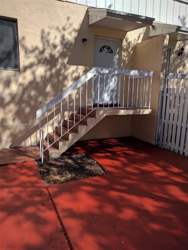 Primary Photo - 22205 SW 103rd Ave