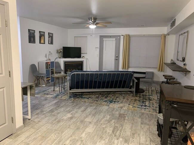 Main Living Area - 3505 Fallon St