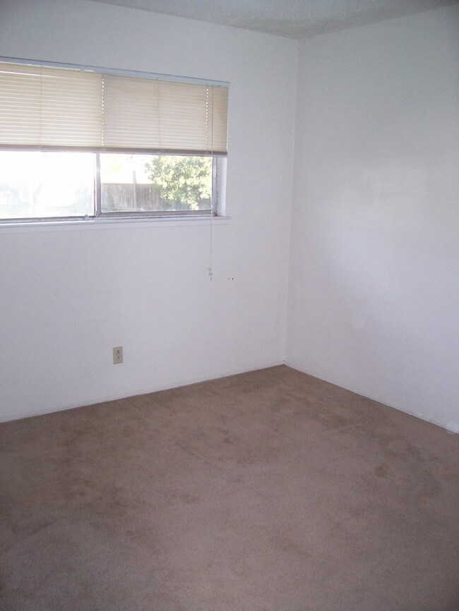 Foto del edificio - 6351 Oakcreek Way