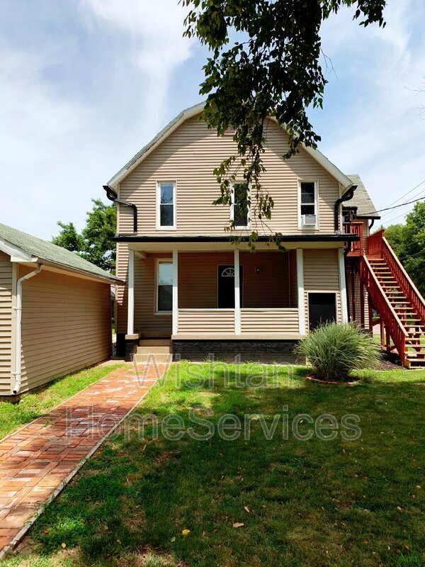 401 W Wheeler St Unit Apt 1, IL 61455 Condo for Rent in