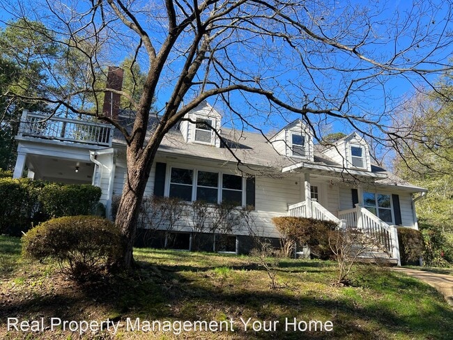 Building Photo - 6 br, 3 bath House - 869 Donaldson Rd