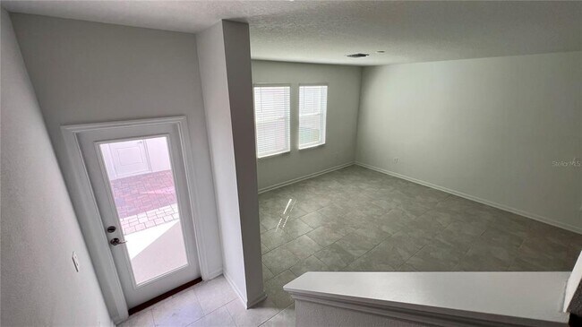 Foto del edificio - 1855 Flourish Ave