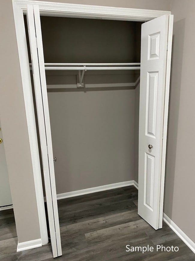 Interior Photo - Bristol Cove Apartments LLC