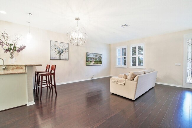 Foto del edificio - 1184 S Community Dr