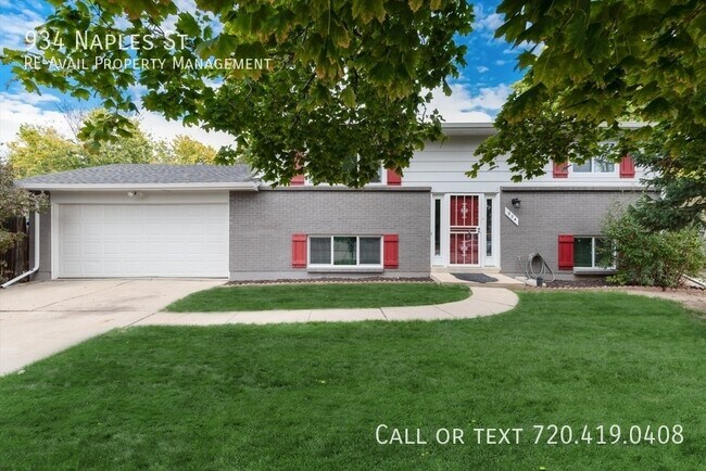 Building Photo - 934 Naples St