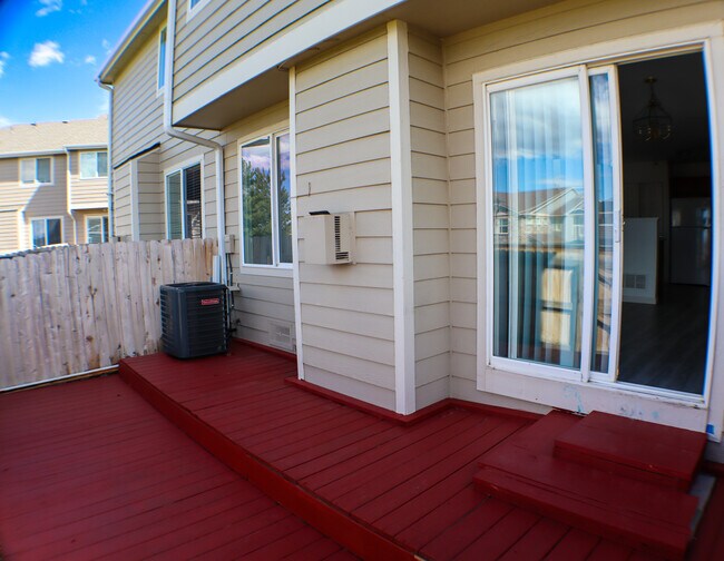 Building Photo - 1214 S Zeno Way