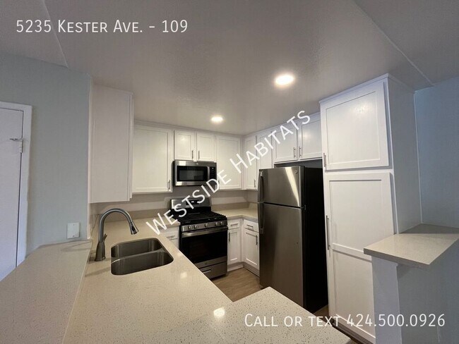 Foto del edificio - 5235 Kester Ave