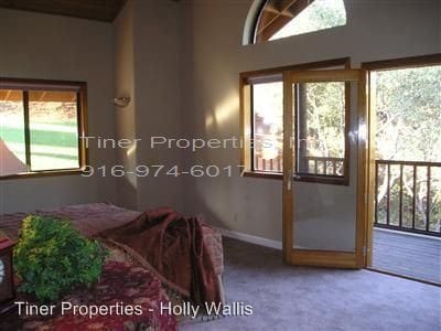 Foto del edificio - 130 Prospector Ct