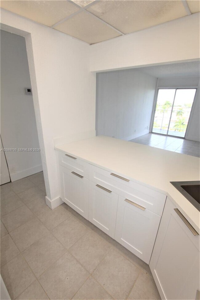 Foto del edificio - 4550 NW 9th St