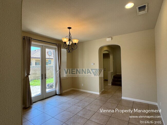 Foto del edificio - 6136 Passiflora Ln