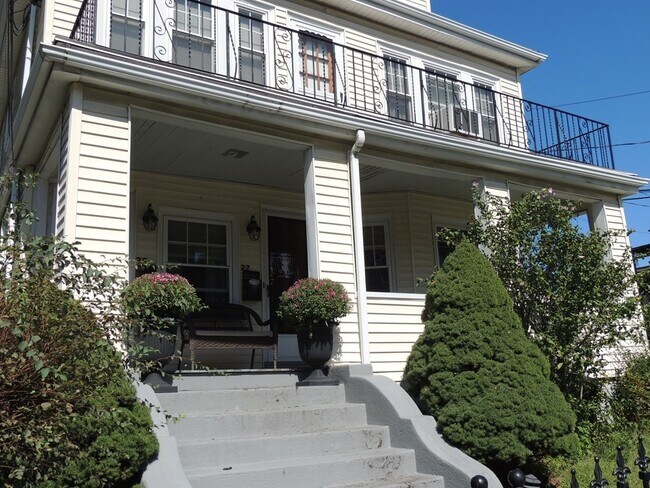 Building Photo - 27 Orvis Rd