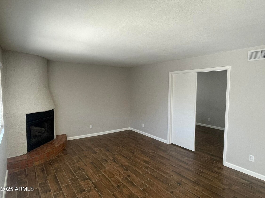 Foto principal - 3309 N 70th St