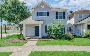 Building Photo - 6117 Settlers Square Ln