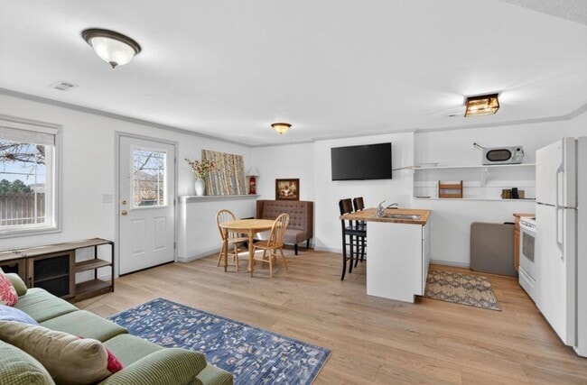 Building Photo - 0 Address Upon Request