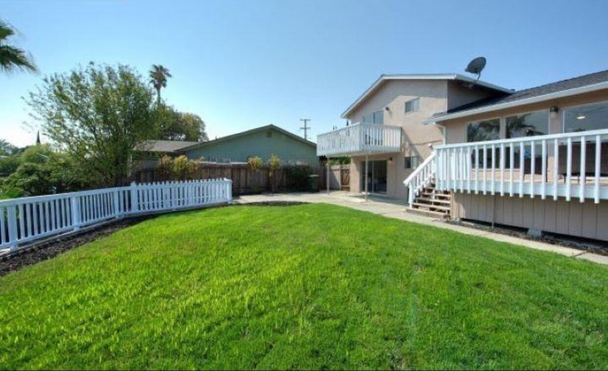 89 W Lake Dr, Antioch, CA 94509 House Rental in Antioch, CA