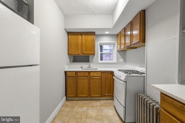 Building Photo - 720 S 21st St