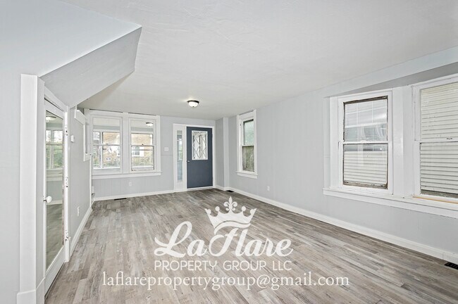 Foto del edificio - 5907 317th St