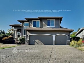 Building Photo - 35235 6th Ave SW