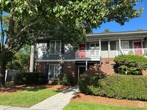 Building Photo - 4194 Spirea Dr