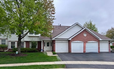 Building Photo - 323 Sheffield Ct